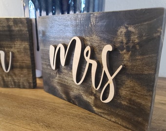 3D Mr and Mrs signs, self standing wedding signs, sweetheart table decor, his and hers reception signs, bridal shower gift, bride and groom