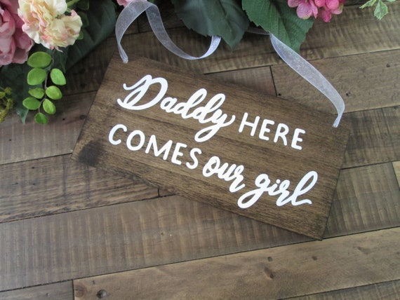 daddy here comes our girl