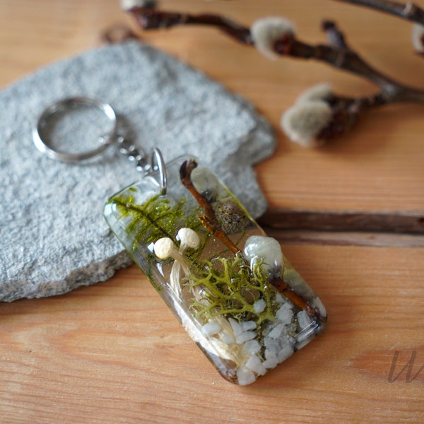 Pussy WILLOW keychain, Nature lover gift- UNIQUE gift, Real MOSS-lichen Mushroom keyring,Woodland Forest gift idea, Nature lover pendant