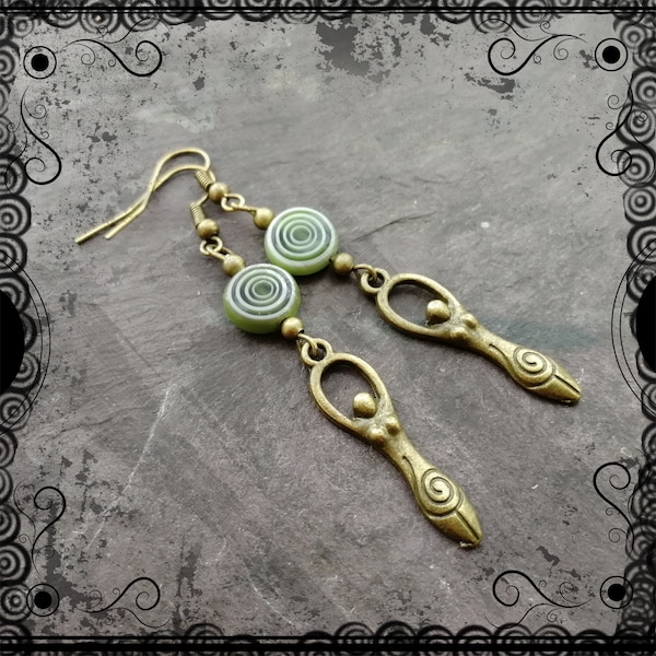 Spiral earth goddess earrings, witches' goddess, with green spiral glass beads, pagan, Wiccan, fertility, Gaia