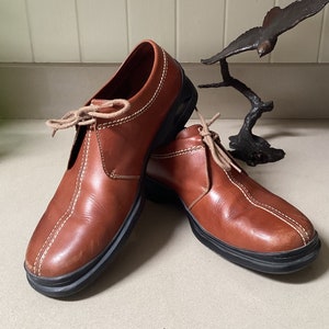 Cole Haan Men display picture 2