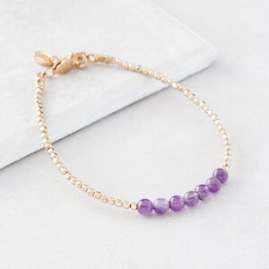 Pulsera de piedra natal de amatista de febrero