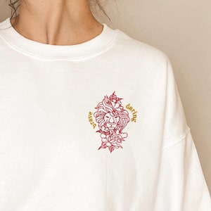 Daring and Brave Embroidered Sweatshirt, Lion Sweatshirt, Wizard House Shirt, Wizard School Sweatshirt, Magic School, Unisex Crewneck