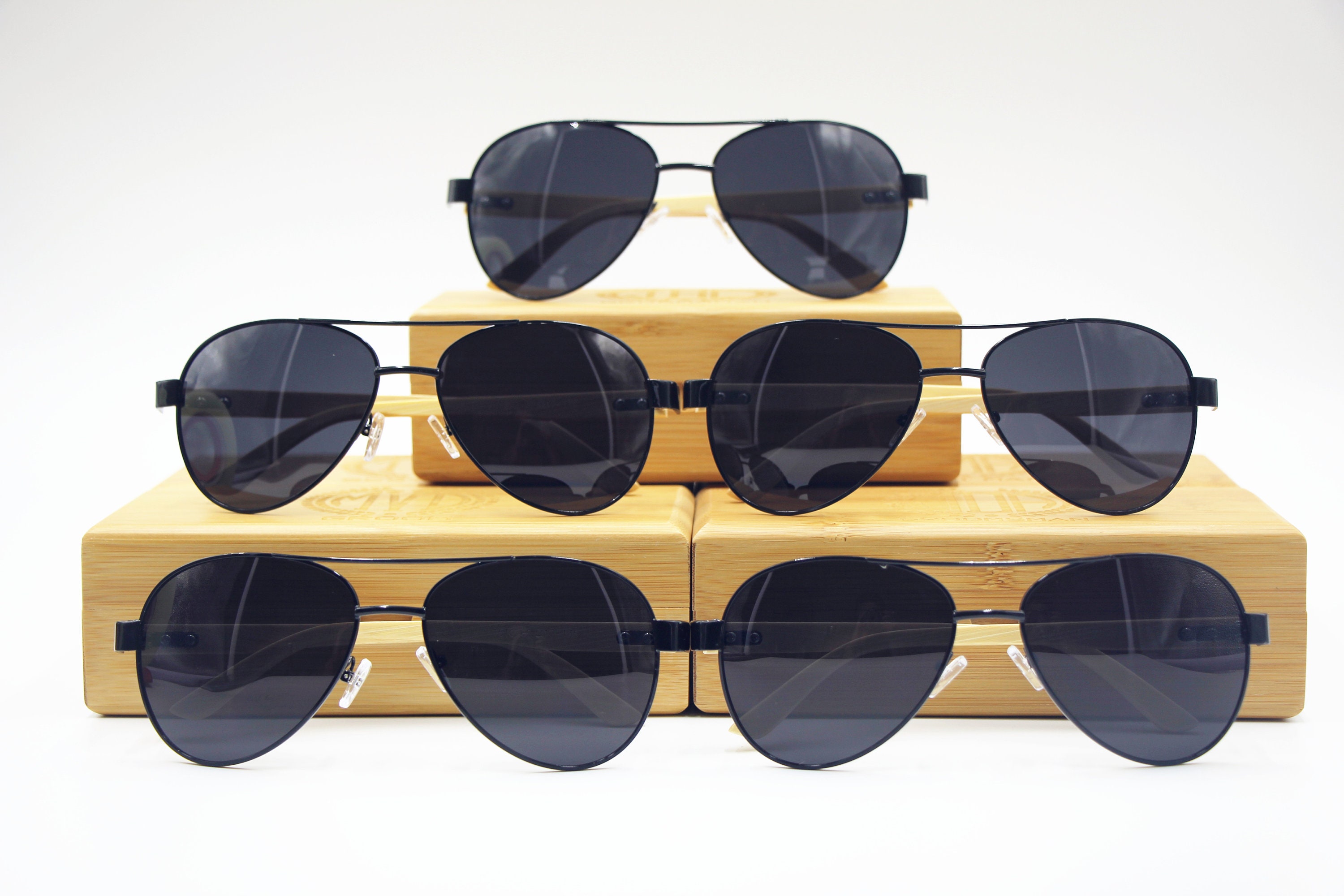Aviator glasses case hotsell