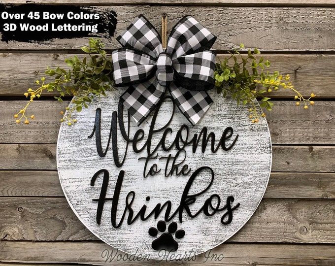 Personalized Door Hanger, Welcome Wreath, Custom Last Name Paw Print + Bow, Everyday Decor, 16" Round Sign, Fall Decor, Fall Sign, Gift