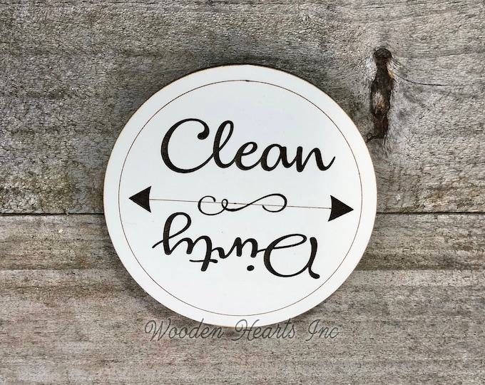 Dishwasher MAGNET CLEAN DIRTY Sign Indicator with Strong Magnet Round Flip Engraved White Flip Clean/Dirty Dish Wash Load Kitchen Organizer