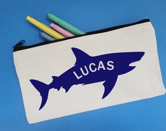 Étuis à crayons personnalisés requin / Cadeau de fête personnalisé / Étuis à crayons prénom / Cadeau pour garçon /