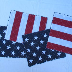 Set of 4 red white blue placemat, quilted rectangle 2 sided mats, 14,5" x 11.5"