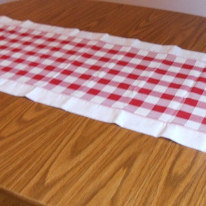 White and red checkered table runner, 15,5&quot; x 54&quot; table runner, ready to ship
