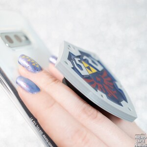 Shield Inspired Phone Grip image 5
