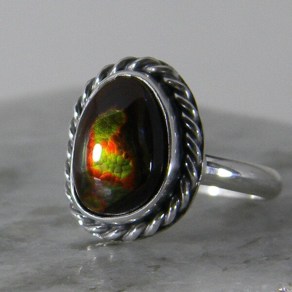 Mexican fire agate ring,fire agate ring,sterling fire agate ring,silver fire agate jewelry,925,oxidized sterling,colorful agate gemstone