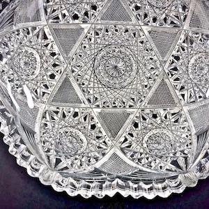 Antique American Brilliant Cut Glass VERY NICE Well-Cut Low Bowl