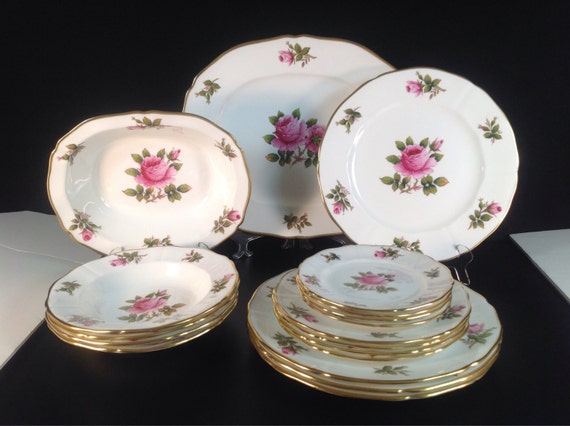 Antique ADDERLEY "Carlton" Dinner Service Circa 1950s Beautiful Pattern and Virtually Unused Condition 18 pcs
