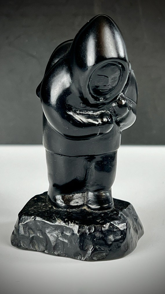 Vintage Soapstone BOMA Vancouver Canada Figurine Hunter w Seal