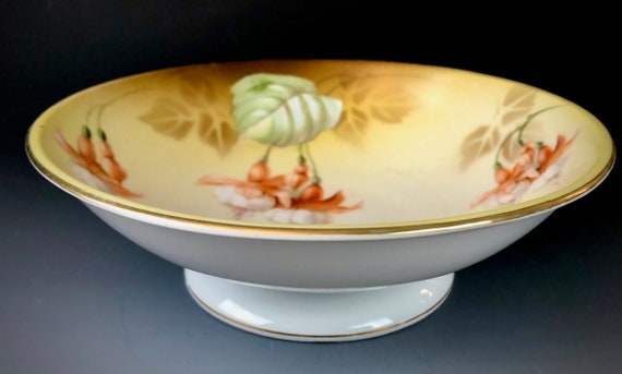 R&S Tillowitz Silesia Porcelain Footed Bowl with Fuschia Transfer Decoration