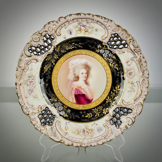 Porcelain Hand Painted Portrait Cabinet Plate French MARIE ANTOINETTE No. 10
