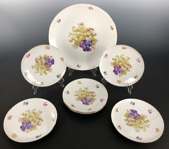Vintage German Cake or Dessert Service 1 Platter and 6 Plates GRAPES DECORATION