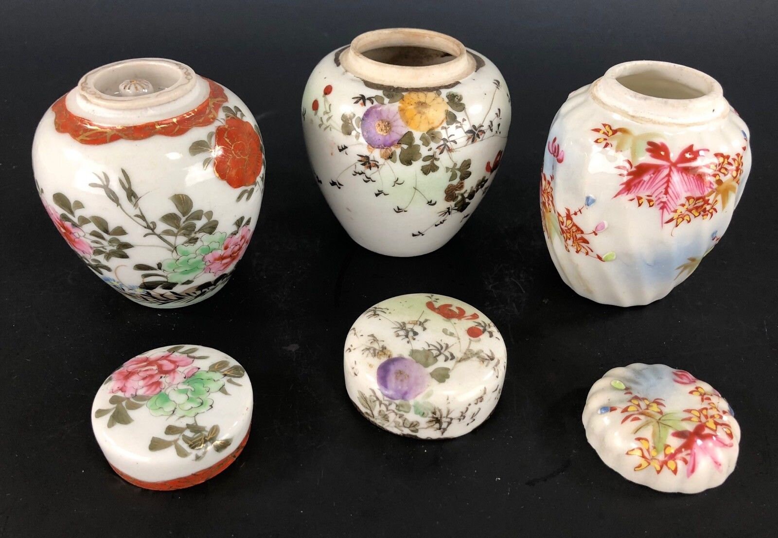 Vintage Chinese Ginger Jars Lot of 3 Small Covered Jars