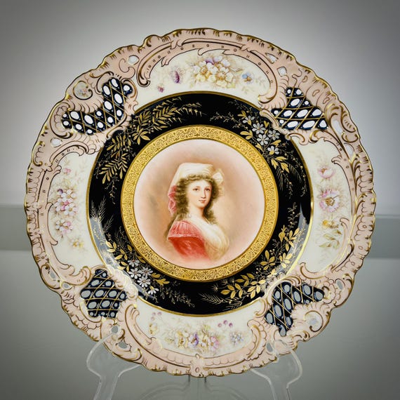 Porcelain Hand Painted Portrait Cabinet Plate French MARIE AMELIE No. 23