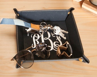 Leatherette Snap Valet Catchall Tray