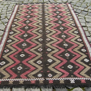 Vintage Turkish Cicim Kilim, 45&#39;&#39; X 66&#39;&#39;  Anatolian Nomadic Kilim Rug, Embroidered Weave Kilim Rug, Taurus Mountain Kilim Rug,