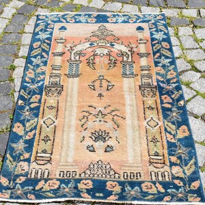 Turkish Rug 2.5 x 4.1 Feet Vintage Light Muted Color Low Pile Oushak Rug  Area Rug 75 x 123 cm