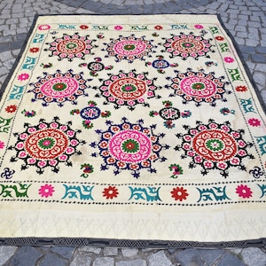 Uzbek Suzani Cover, 69&#39;&#39; x 89&#39;&#39; Vintage Silk Embroidered Wall Hangings Suzani Cover, Awesome Sofa Cover, Terrific Home Decor Suzani Cover,