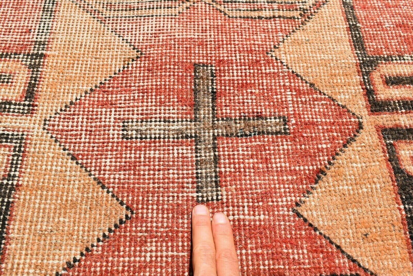 ランナーラグ、トルコ製ウシャクラグ 2'7 x 9'8 フィート