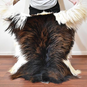 Angora Goat Leather Goatskin Fur, 2 x 3 ft, Pelt Hide 100% Natural Goat Skin Rug, Home Decor Goatskin Rug, 67 x 84 cm