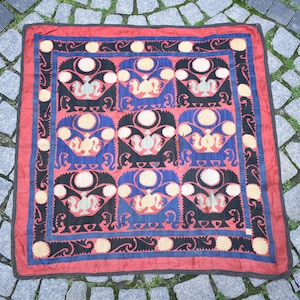 Antique Uzbek Suzani Cover 36&#39;&#39; x 36&#39;&#39; Silk Embroidered Wall Hangings Suzani Cover Awesome Home Decor Suzani Cover,