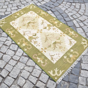 Kilim Rug, 2'8'' x 4'6'' Feet Vintage Anatolian Soft Colors Kilim Bohemian Kilim Rug, Flat Woven Kilim Rug, Soft Color Kilim Rug,