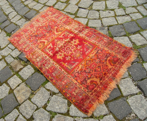 ラグ・カーペット Antique Sivas rug Antique Turkish Wool Rug Fragment, Sivas Yastik, Collectible Wall