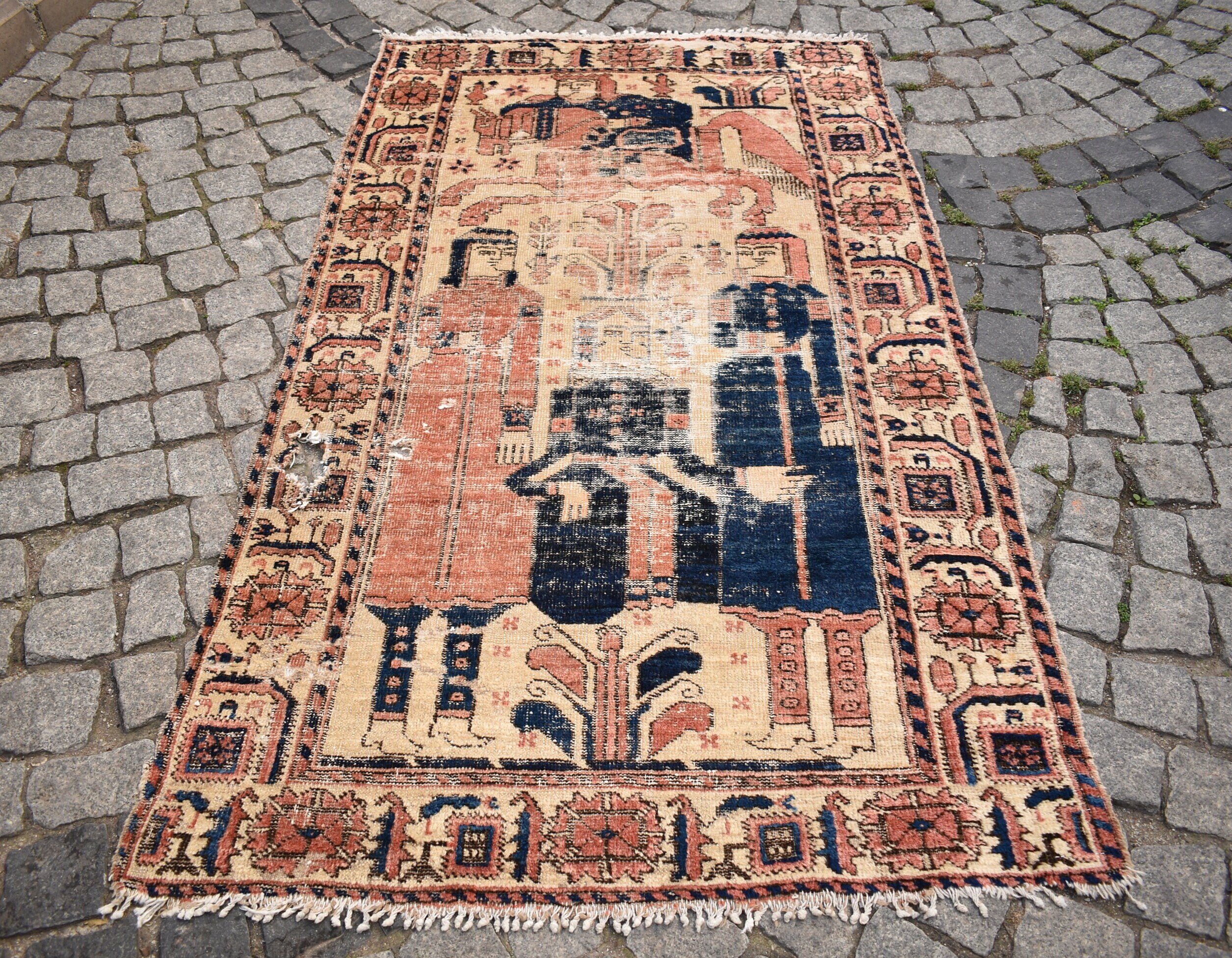 素晴らしいアンティークコーカサスラグ、3'5 x 6'1フィート