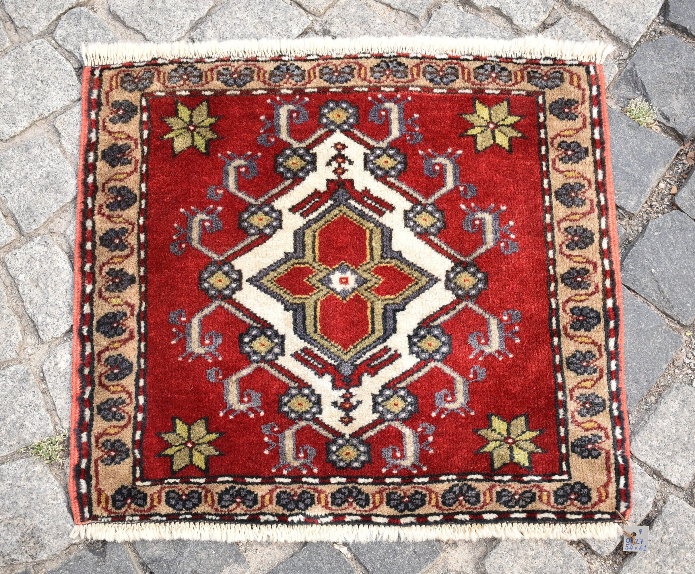 No.43 ヴィンテージラグ　SS　トルコ　マット turkish rug　ミニ Vintage Turkish Wool Rug, Small Anatolian Area Carpet (24'' X 21