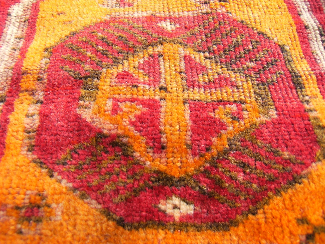 Antique Kurdish Wool Rug, Distressed Yastik Rug (20'' X 35