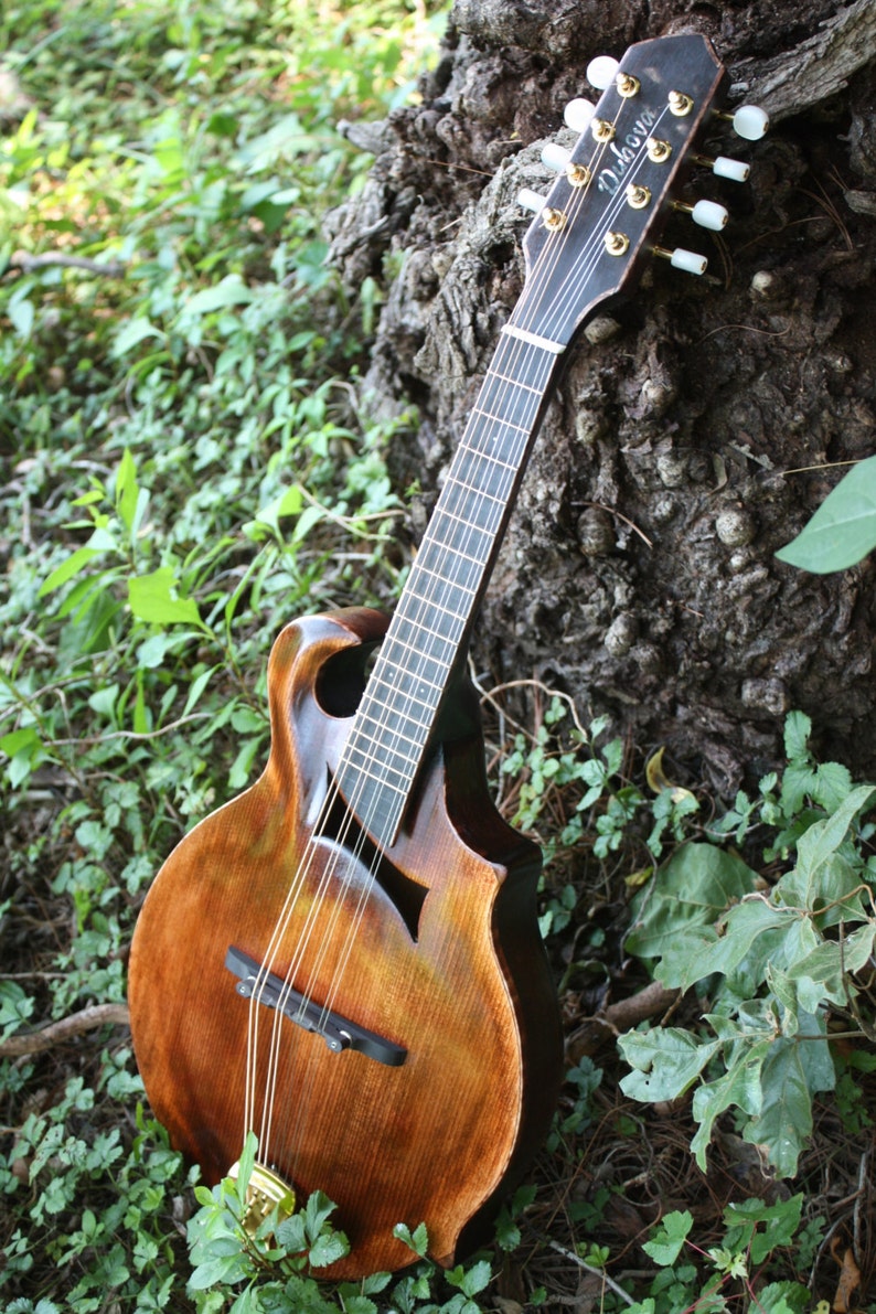 Dubova Mandolin. Englemann Spruce Handcrafted Mandolin. Custom Etsy