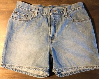 size 12 levi shorts
