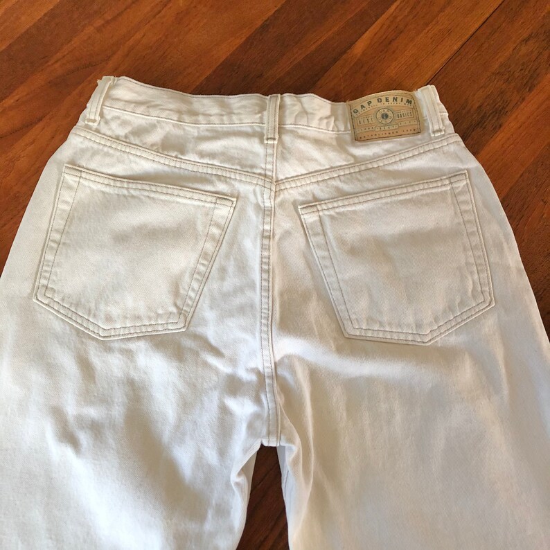 Vintage 1990s Gap Khaki Jeans Size 32x34