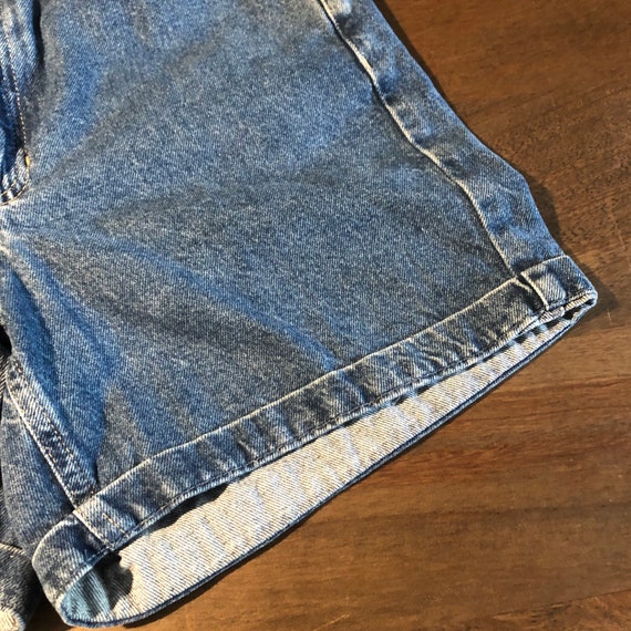 Vintage 1990s Liz Claiborne  Liz Wear Jean Shorts… - image 6