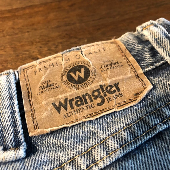 Vintage 1990s Distressed Wrangler Jeans Size 34 - image 5