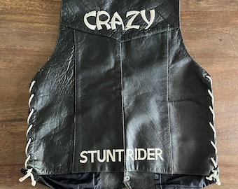 Vintage 1990s Diamond Leathers Embroidered Bikers Leather Vest Size M
