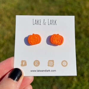 Tiny Jack o Lantern Halloween Stud Earrings, Polymer Clay Jewelry, Fall Stud Earrings