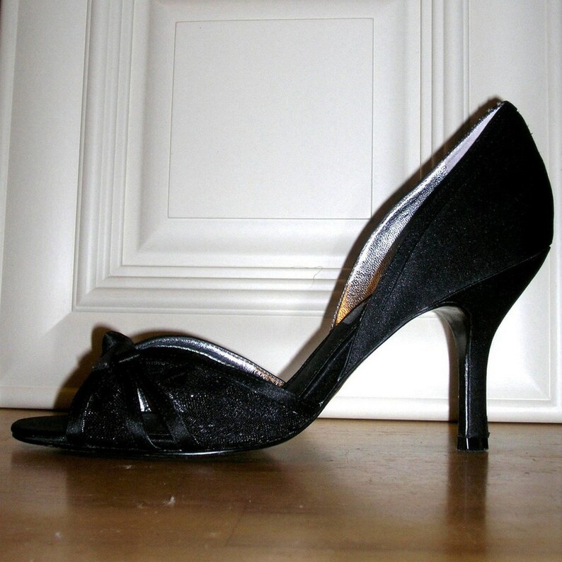 nina satin pumps