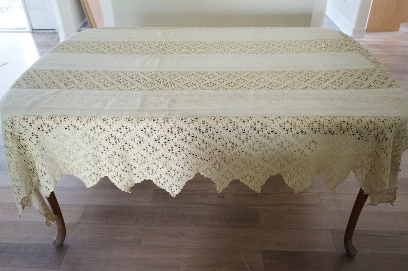 Antique Linen Matelasse Crochet Tablecloth Bedspread ...