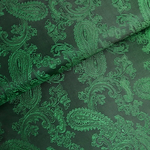 Noble lining fabric paisley pattern in green from 0.5 m (8.50/meter)
