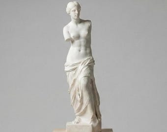 Aphrodite of Milos Statue