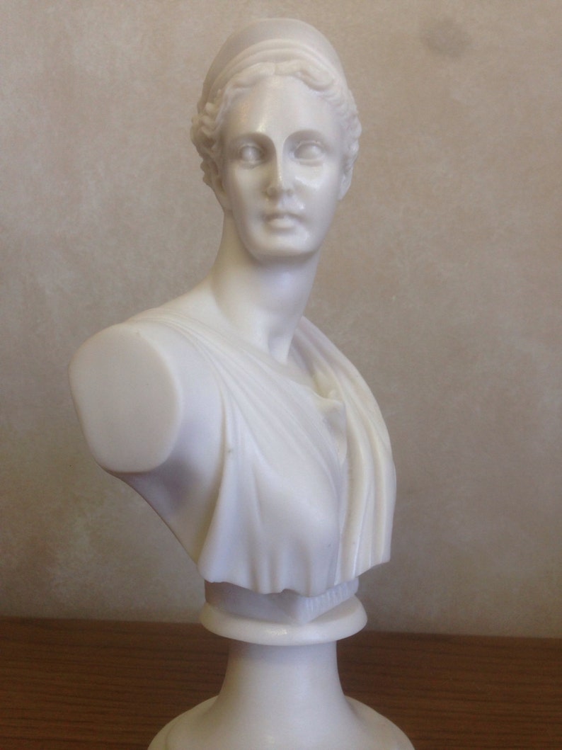 Artemis Diana Classical Bust image 4