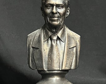 Bust of Ronald Reagan (6 inches)