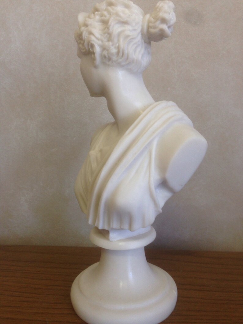 Artemis Diana Classical Bust image 2