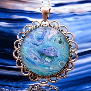 Acrylic Fluid Art Paint Pouring Round Pendant Necklace Blue Green Purple White Gold Silver Sparkle Abstract Bubbles Flower